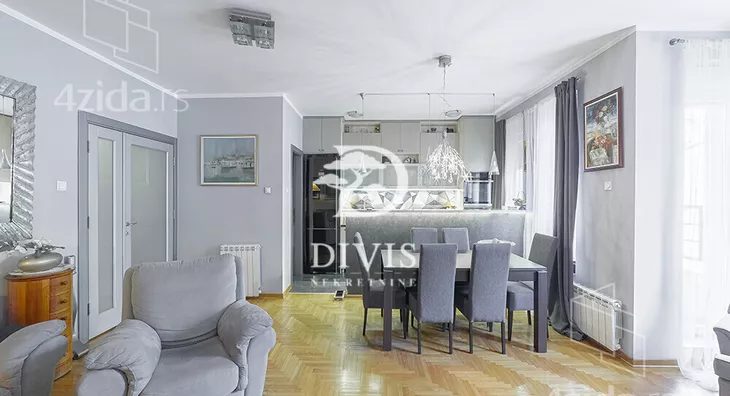 Petosoban stan | 4zida