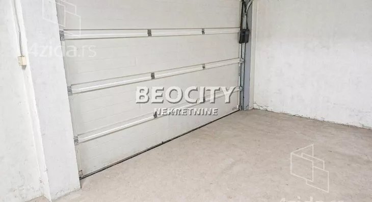 Garaža/Parking | 4zida