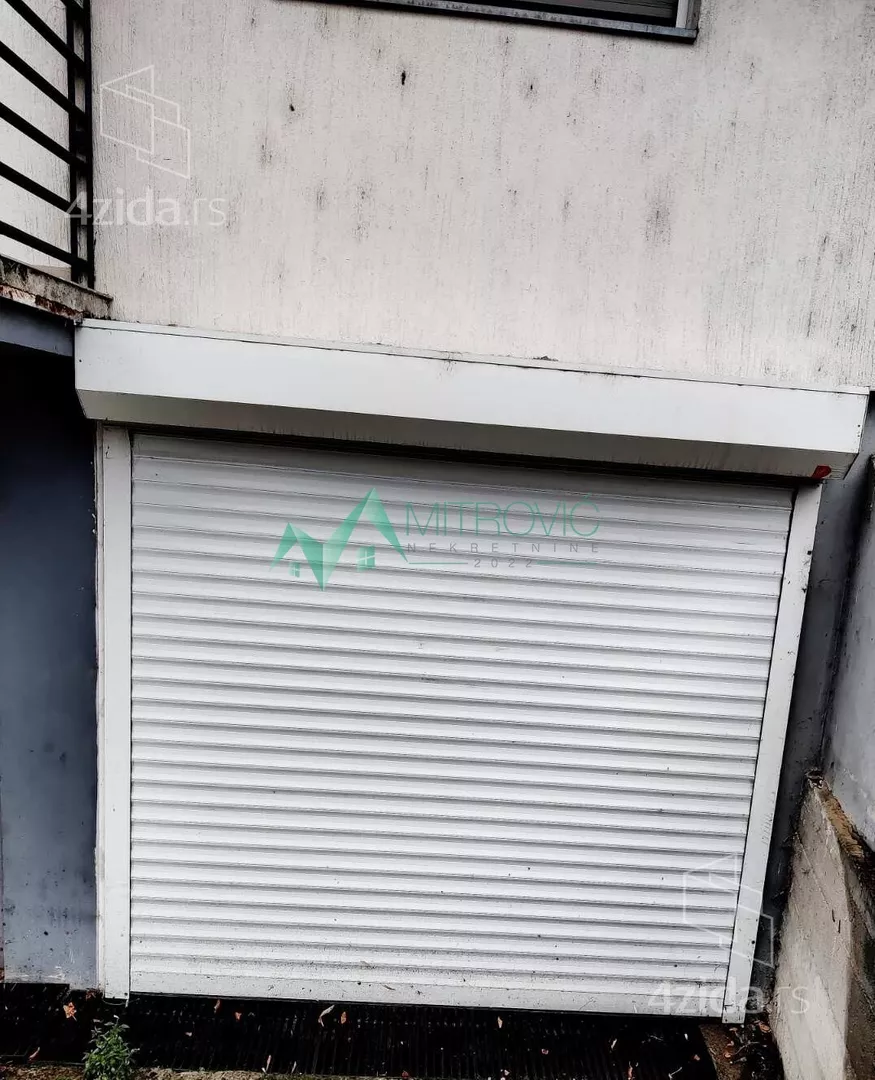 Garaža | 4zida