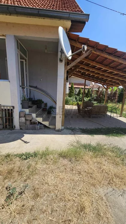 Kutleš | 4zida.rs