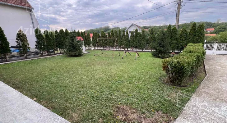 4-etažna kuća | 4zida