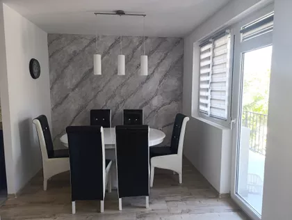 Majora Gavrilovića 35 | 4zida.rs