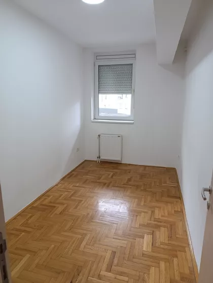 Aranj Janoša 18 | 4zida.rs
