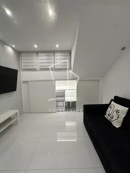 Kneginje Zorke | 4zida.rs