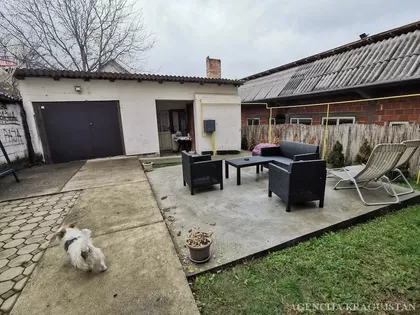 Vašarište | 4zida.rs