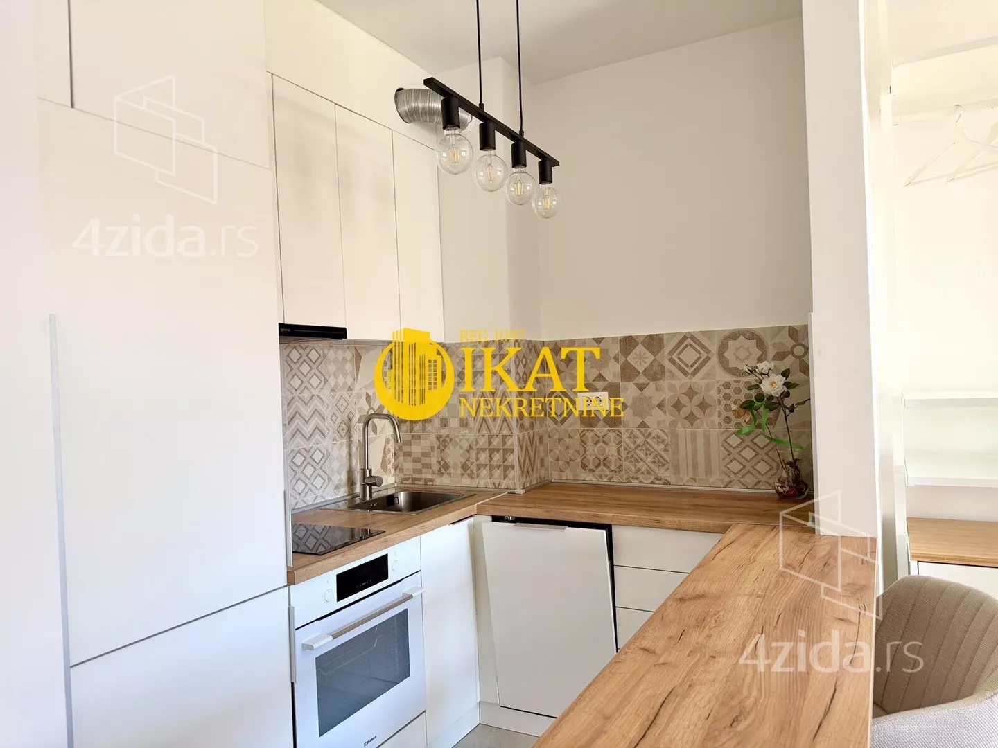Garsonjera | 4zida