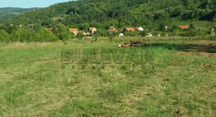 Građevinsko zemljište | 4zida