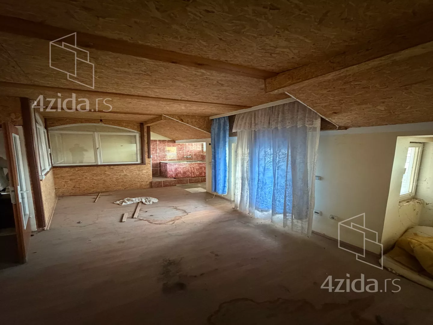 3-etažna kuća | 4zida