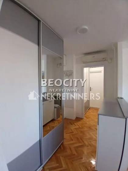 Rentgenova | 4zida.rs