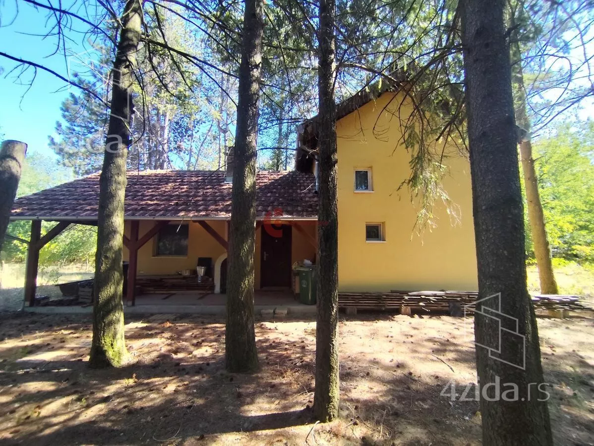 Kuća | 4zida