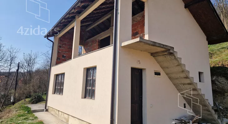 2-etažna kuća | 4zida