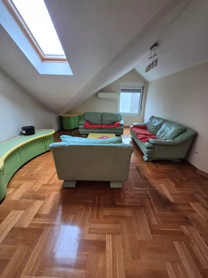 Gradske lokacije | 4zida.rs