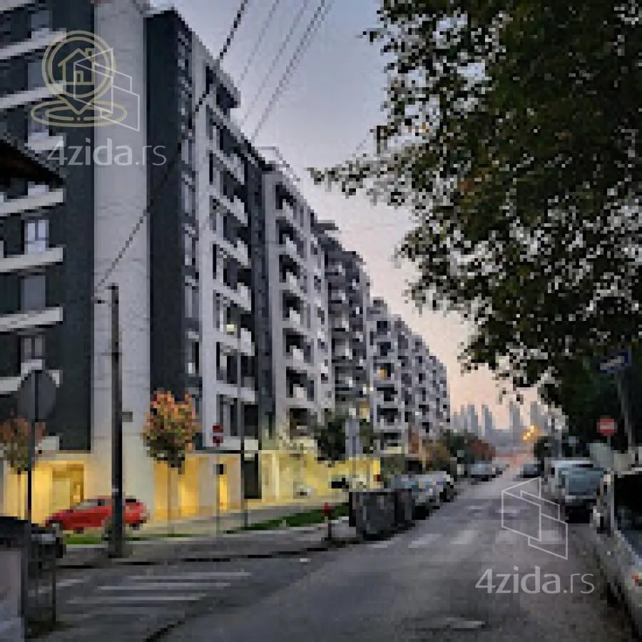 Garaža/Parking | 4zida