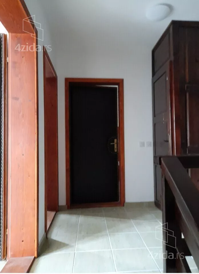 Ugostiteljski objekat | 4zida