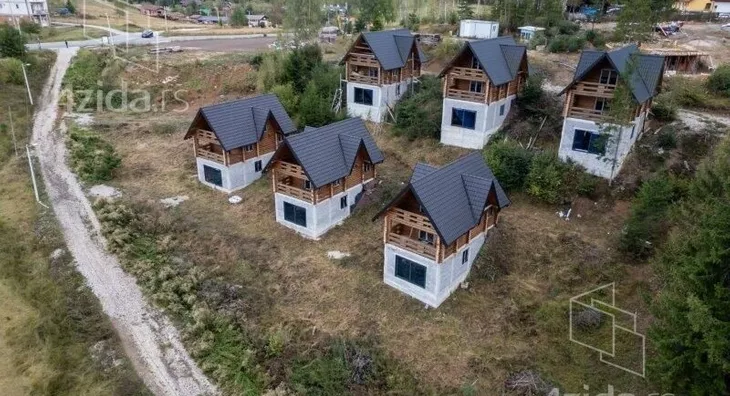 Kuća | 4zida