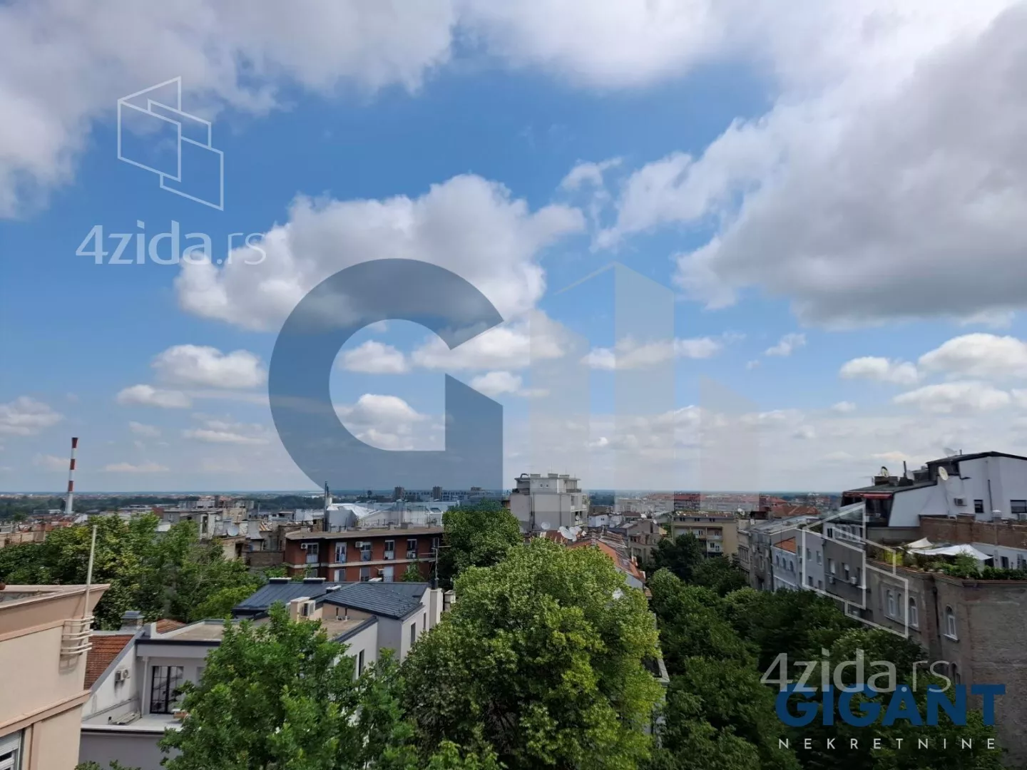 Šestosoban stan | 4zida