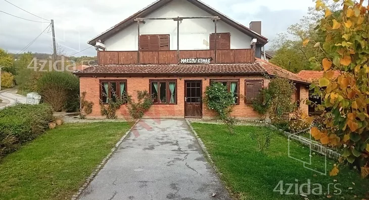 Ugostiteljski objekat | 4zida