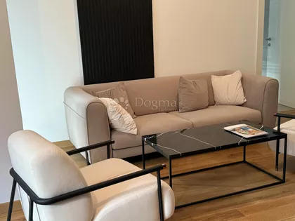 Tadije Sondermajera | 4zida.rs