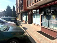 Lokal | 4zida