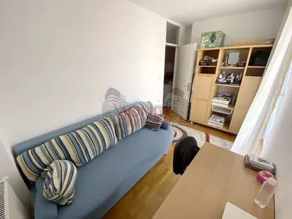 Dom Zdravlja | 4zida.rs