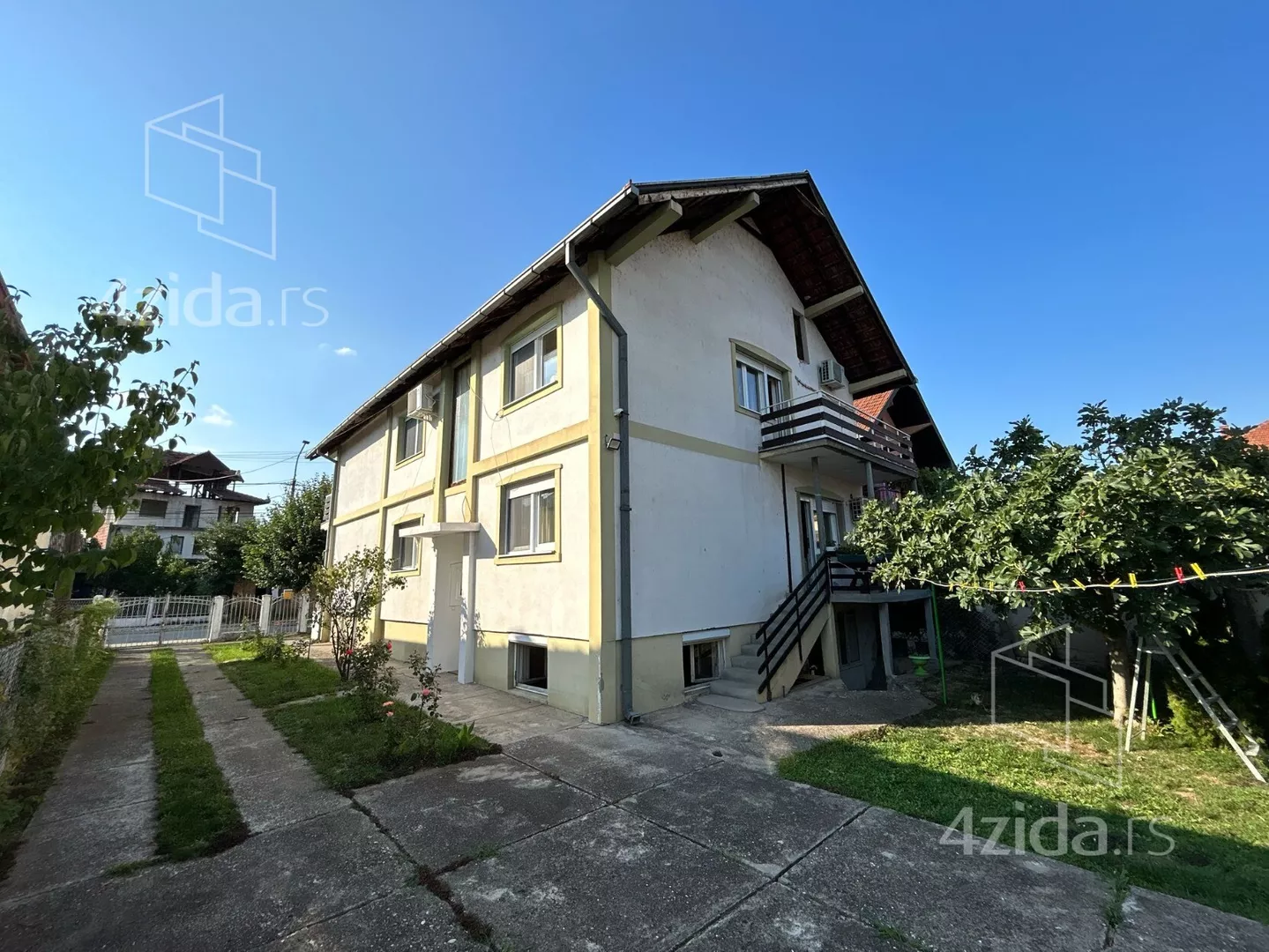 3-etažna kuća | 4zida