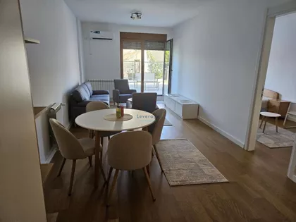 Krfska | 4zida.rs