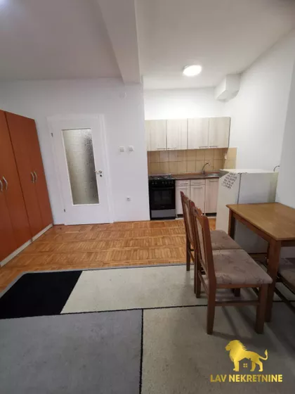 PRERADOVIĆEVA | 4zida.rs