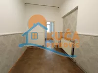 Lokal | 4zida