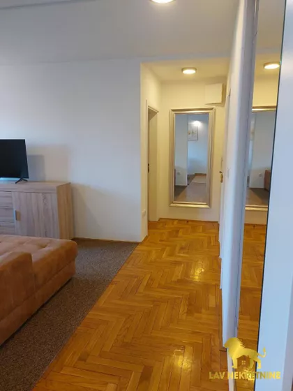 GUNDULIĆEVA | 4zida.rs