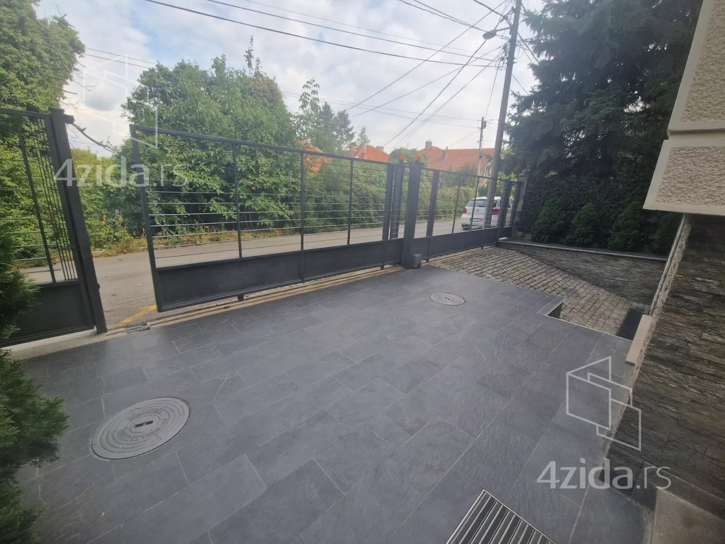 Šestosoban stan | 4zida
