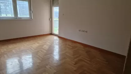 Nemanjina 24 | 4zida.rs