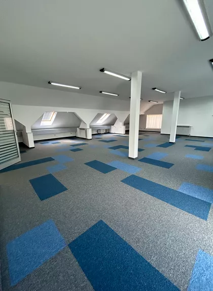 Vuka Karadžića 4 | 4zida.rs