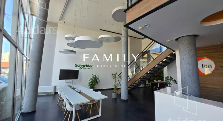 Poslovni prostor | 4zida