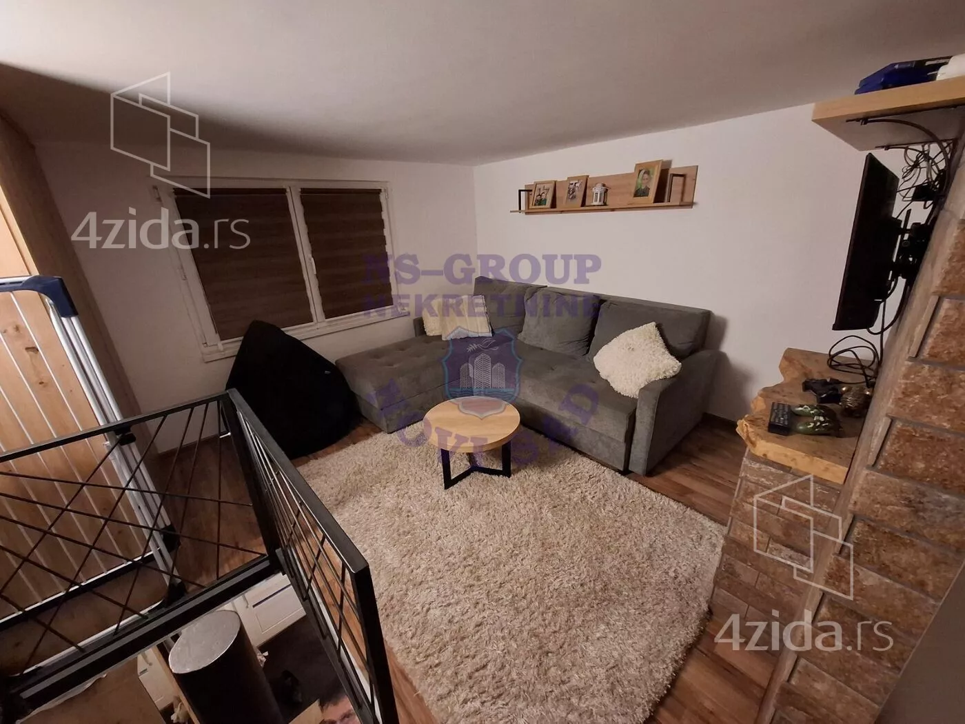 Jednoiposoban stan | 4zida