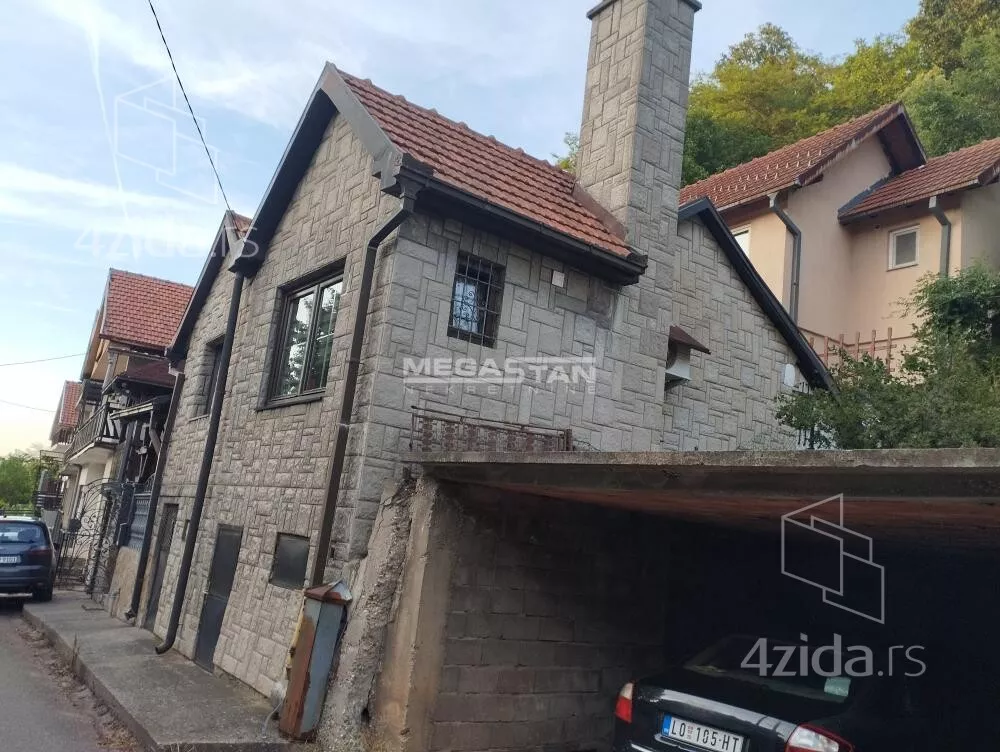 Kuća | 4zida