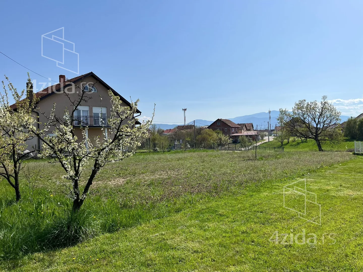 Građevinsko zemljište | 4zida