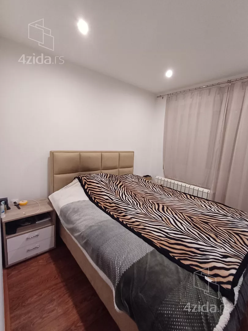 4-etažna kuća | 4zida