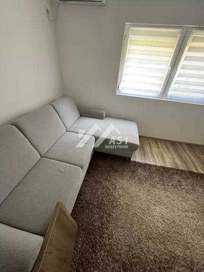 Olivere Marković | 4zida.rs