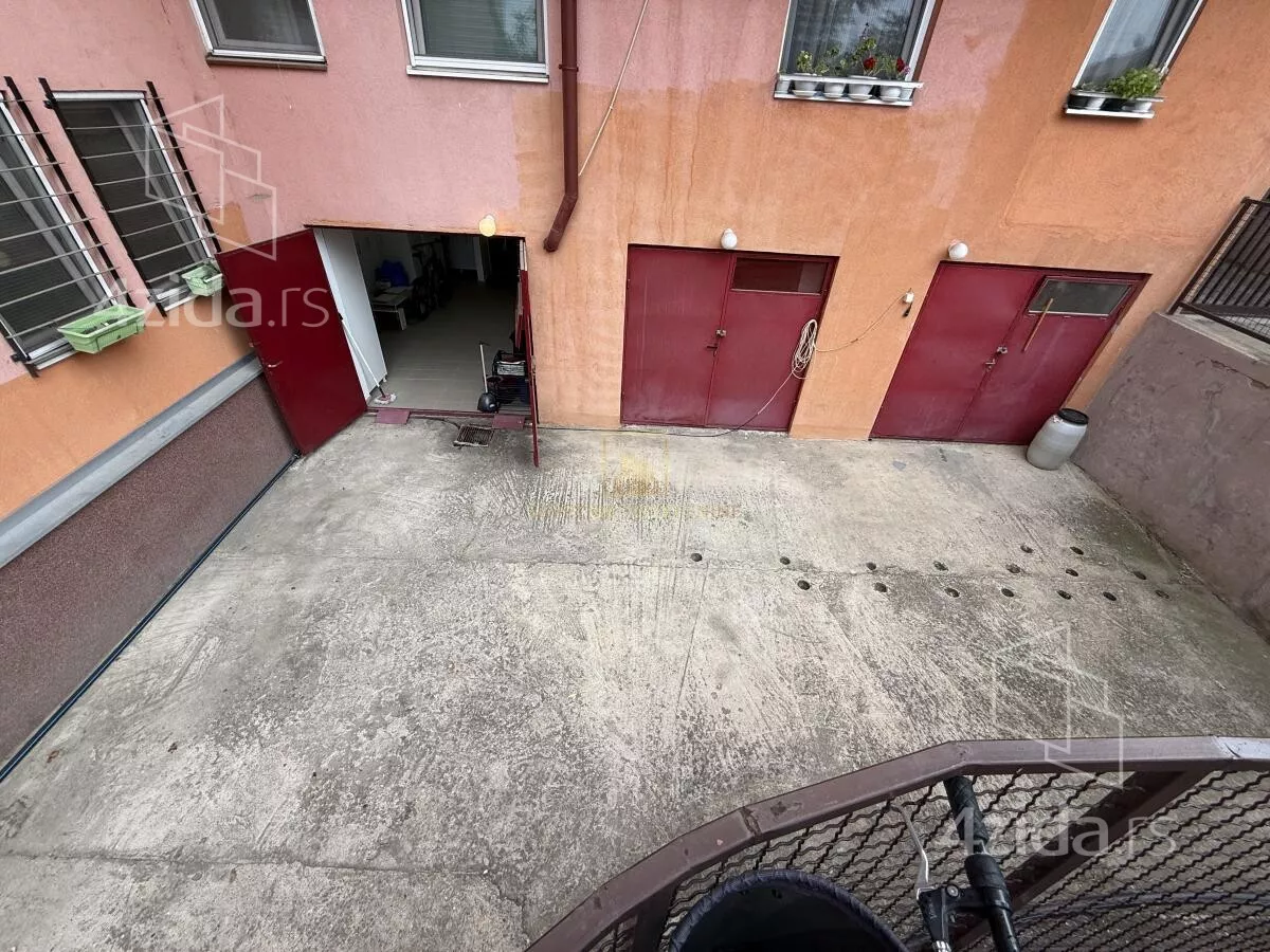 Garaža/Parking | 4zida