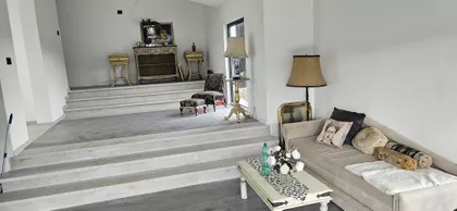 Jovana Žujovića | 4zida.rs