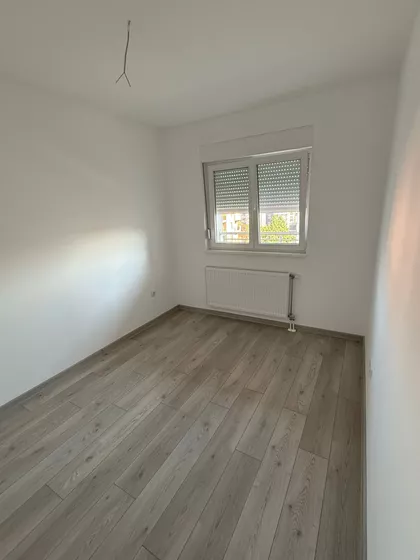 Miloša Pocerca 20 | 4zida.rs