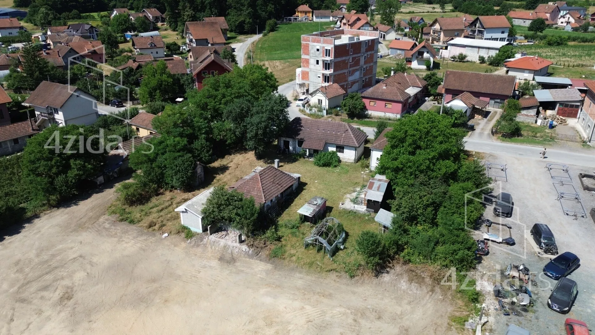 Građevinsko zemljište | 4zida