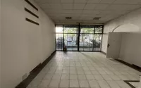 Lokal | 4zida
