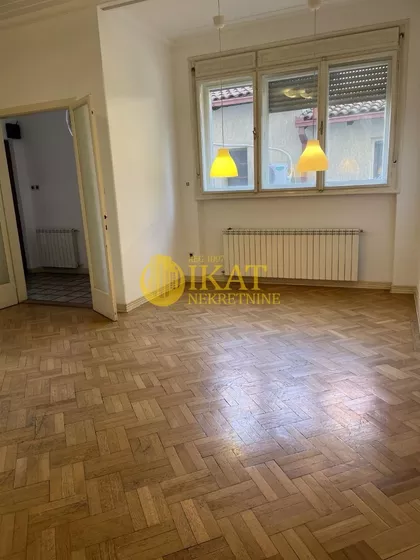 Sitnička | 4zida.rs