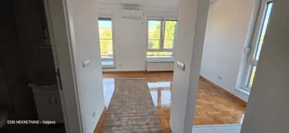 Karađorđeva | 4zida.rs