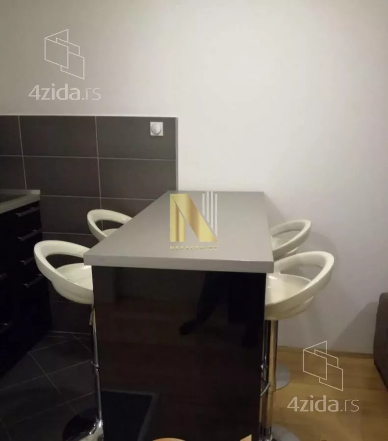 Garsonjera | 4zida