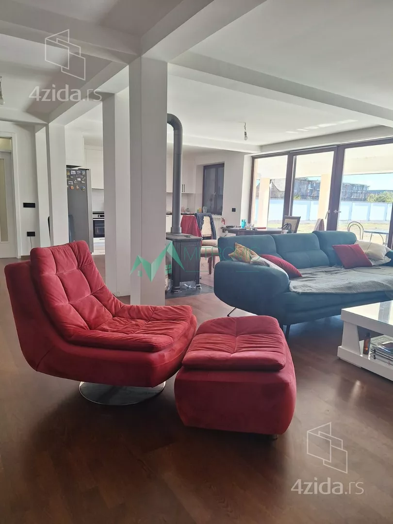 Kuća | 4zida