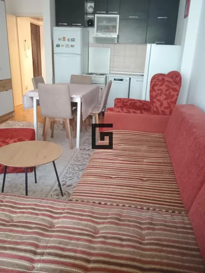 Gvozdićeva | 4zida.rs