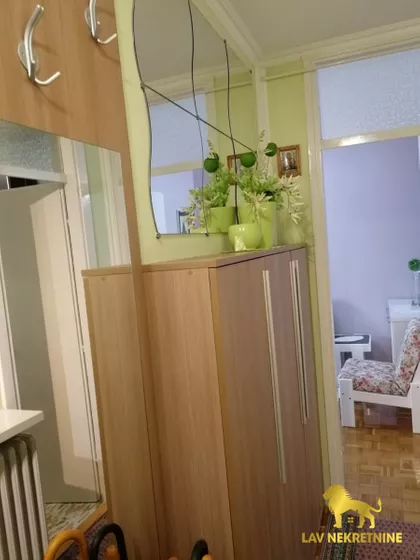 RUMENAČKA | 4zida.rs