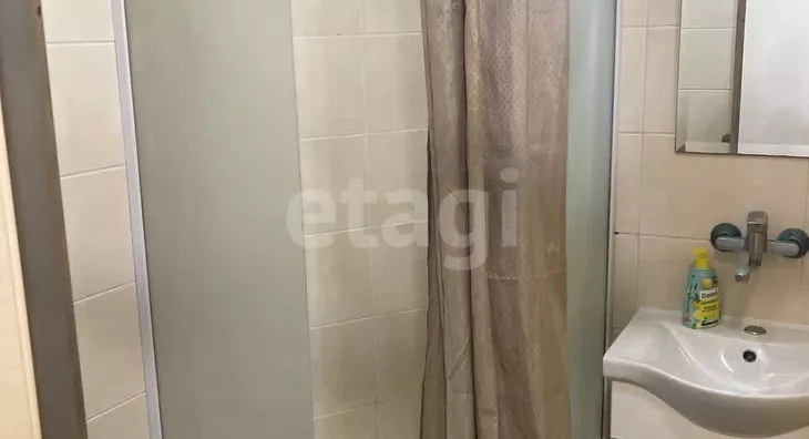 Šestosoban stan | 4zida